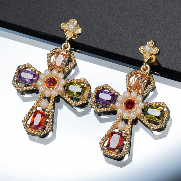 Jewelry - Crystal Pearl Cross Stud Earrings